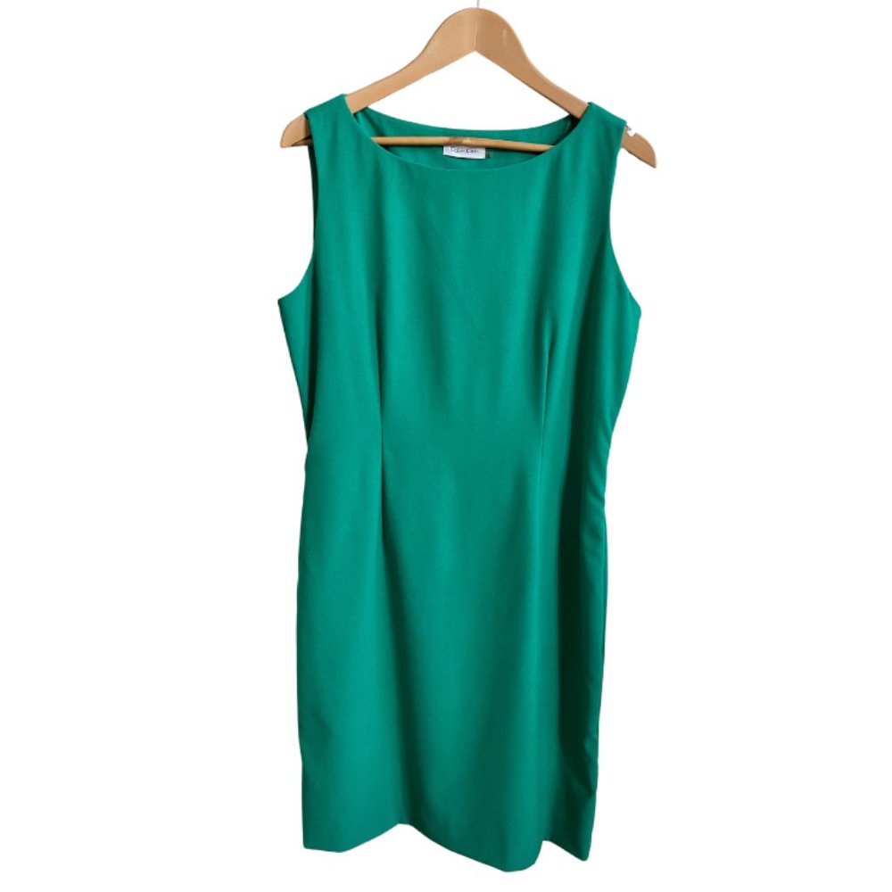 Stunning emerald Calvin Klein dress